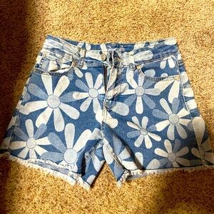 Girls shorts